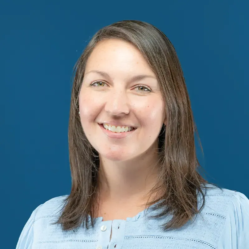 Headshot of Elizabeth Byram